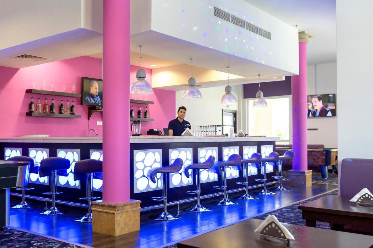 City Hotel Duqm Exterior photo